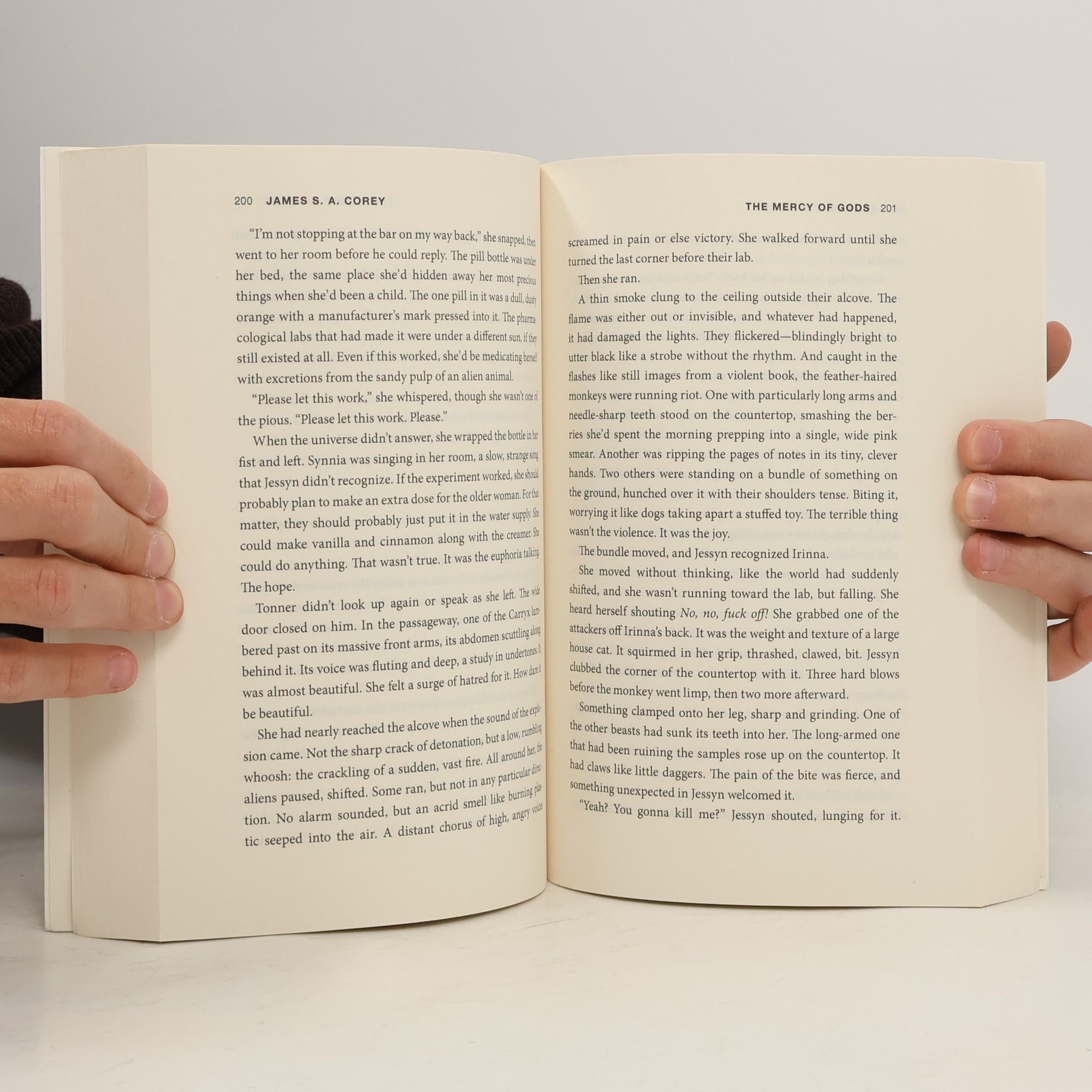 Corey James S. A. The Mercy of Gods: Book One of the Captive´s War