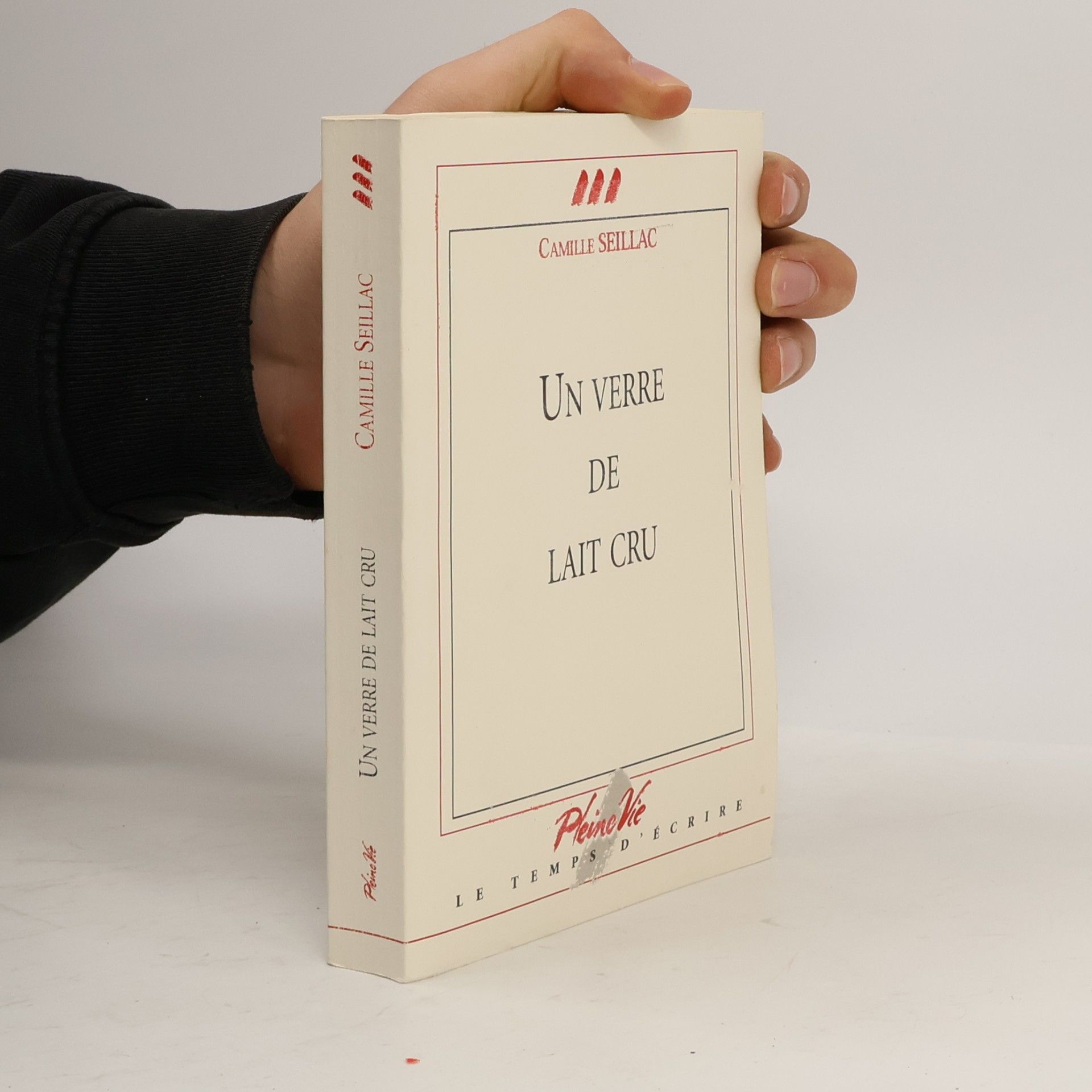 Camille Seillac UN VERRE DE LAIT CRU
