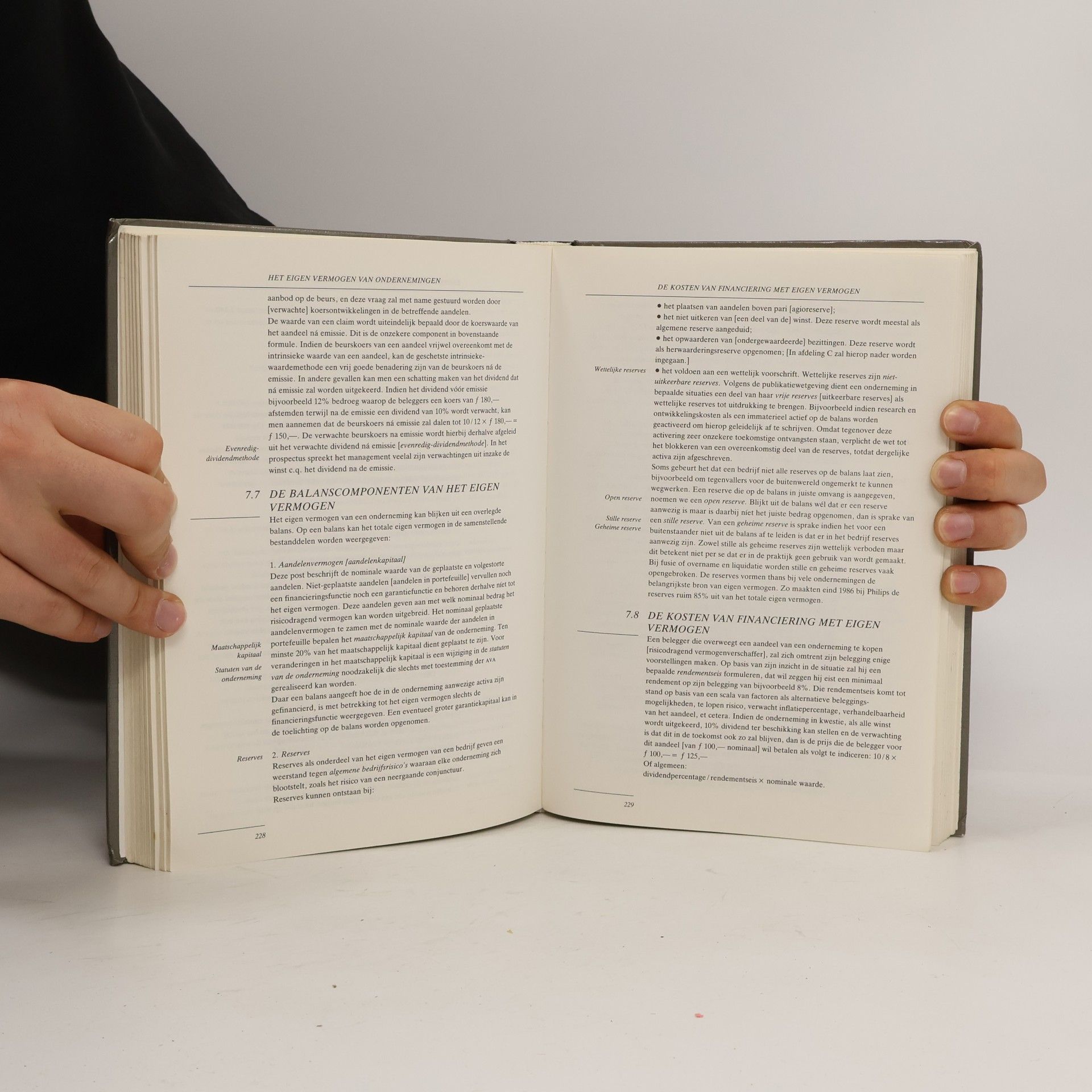 A.M.M. Blommaert Bedrijfseconomische Analyses