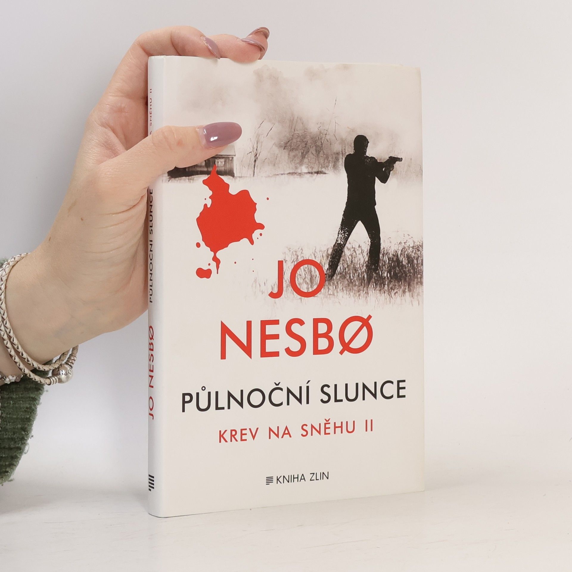 Jo Nesbø Půlnoční slunce: Krev na sněhu II