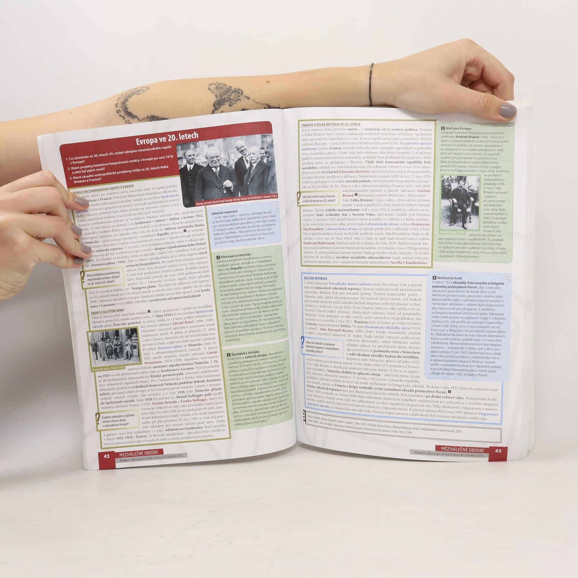 Jan Čurda Moderní dějiny pro střední školy: Světové a české dějiny 20. století a prvního desetiletí 21. století