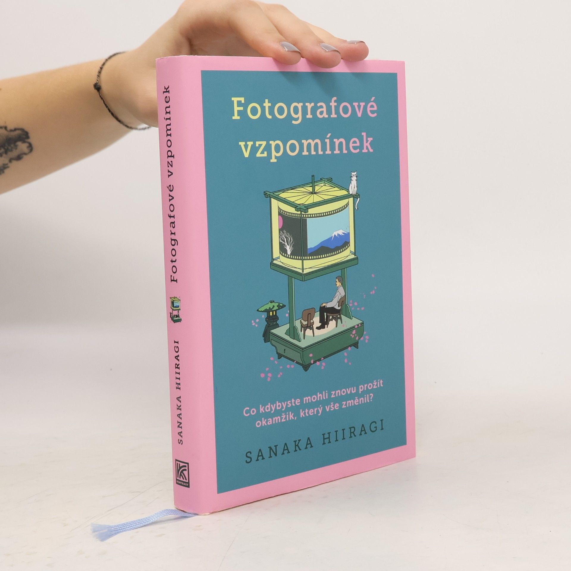 Sanaka Hiragi Fotografové vzpomínek