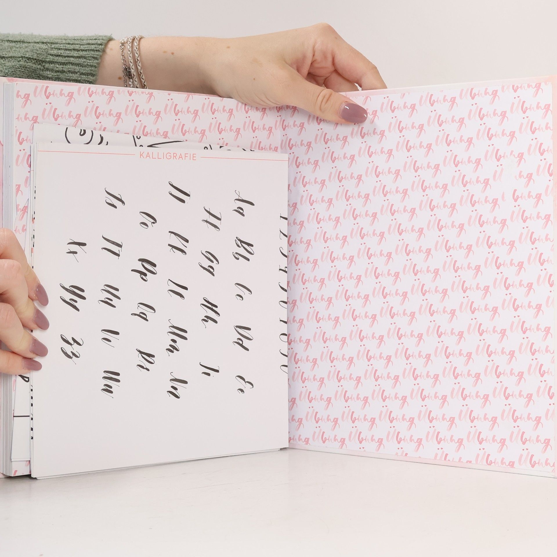 Tanja Cappell Hand Lettering Alphabete. Schritt für schritt zur eigenen Schönschrift