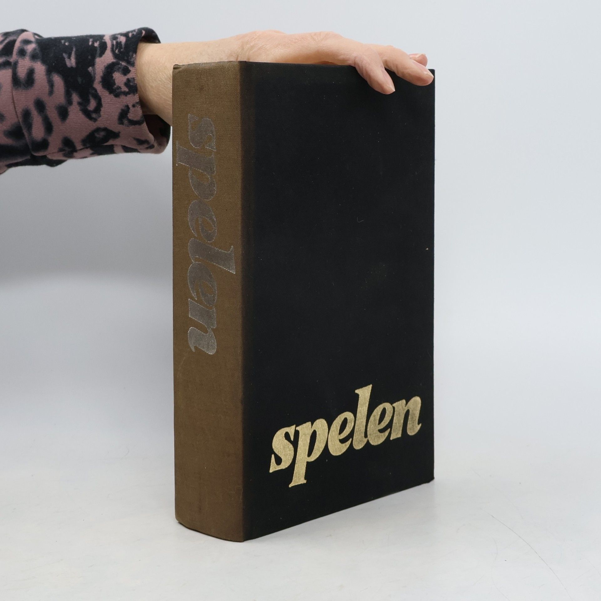 Spelen