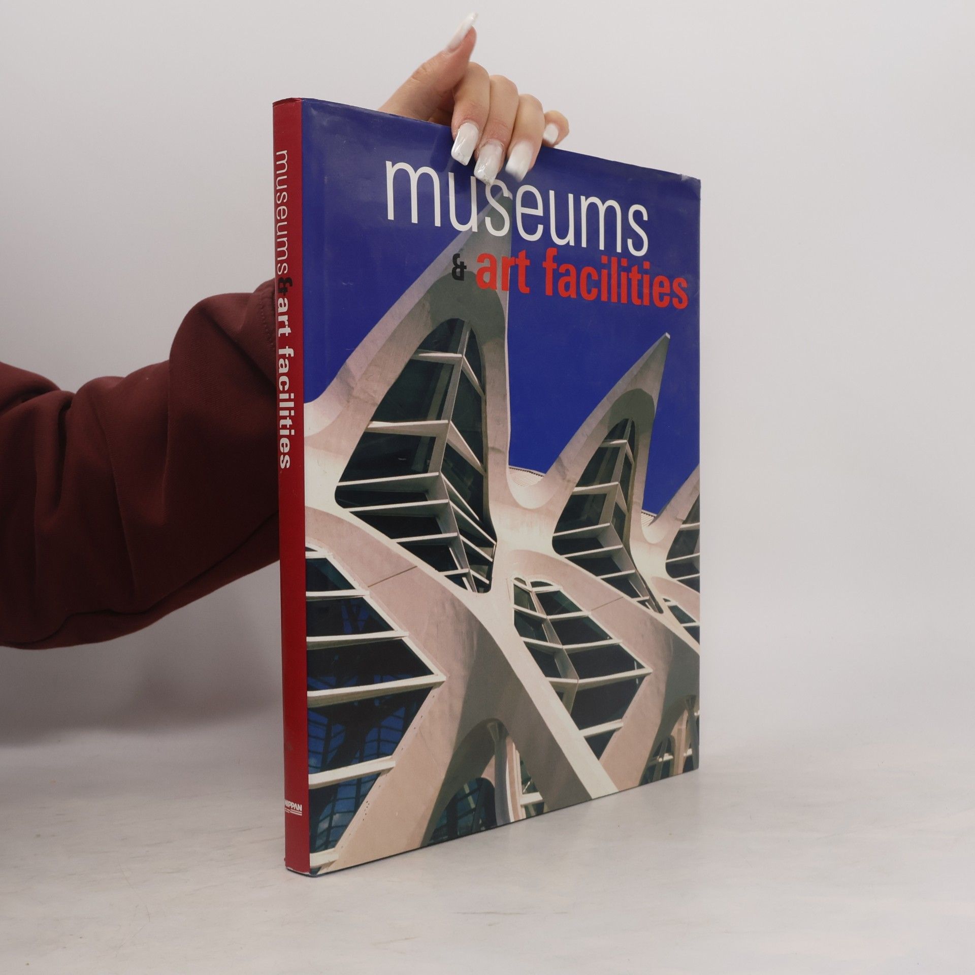 Arian Mostaedi Museums and Art Facilities