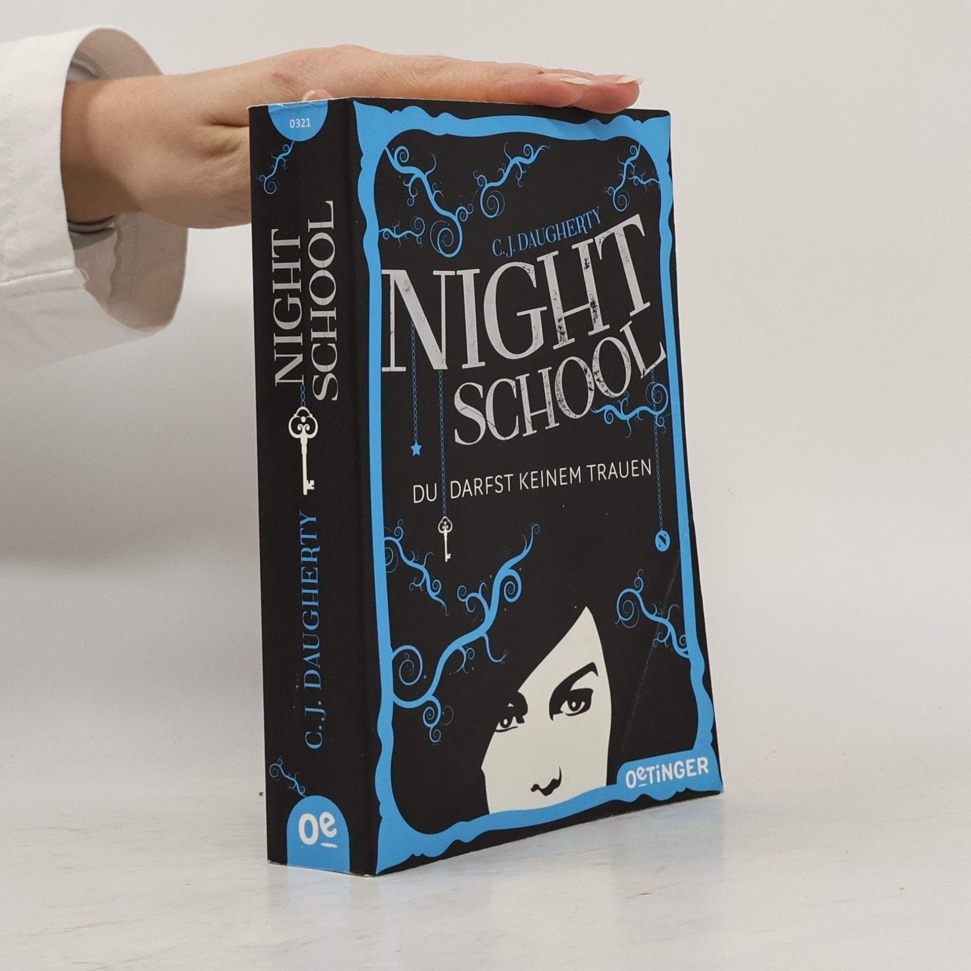 Christi Daugherty Night School 1. Du darfst keinem Trauen
