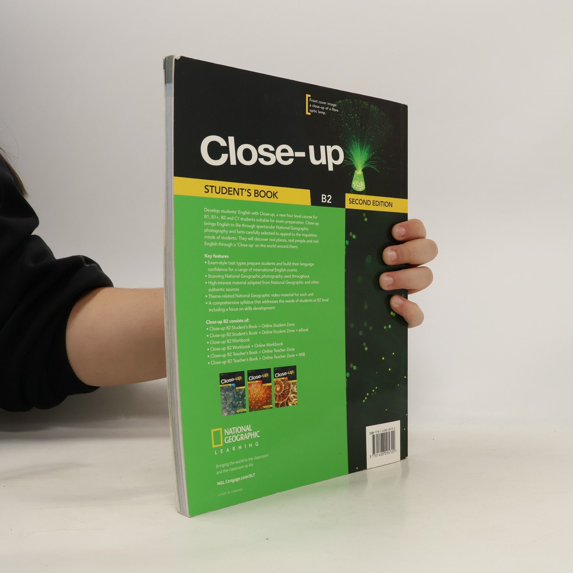 Angela Healan Close-up: B2. Student's book