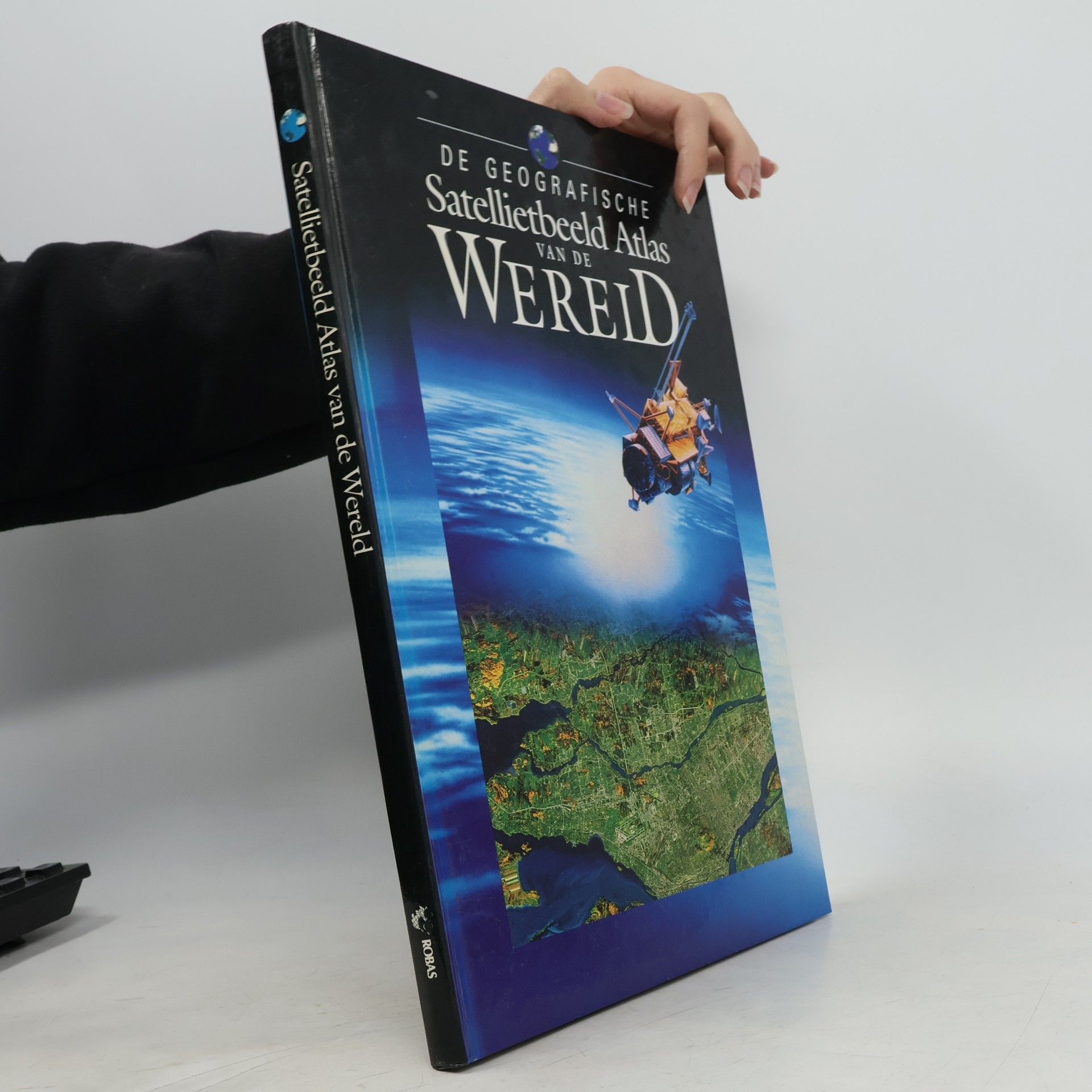 Simon Butler De Geografische Satalietbeeld Atlas van de Wereld