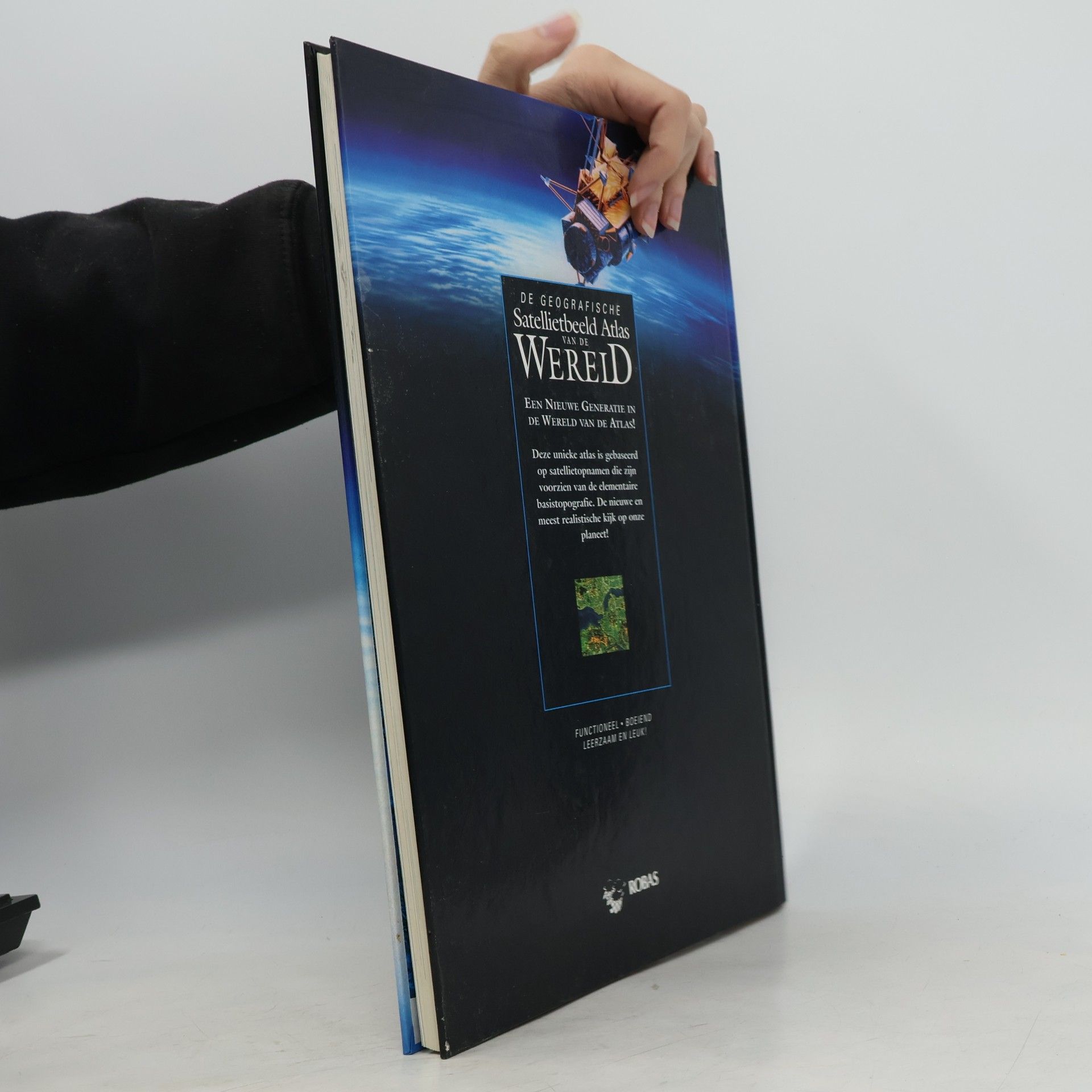 M J Kraak De Geografische Satalietbeeld Atlas van de Wereld