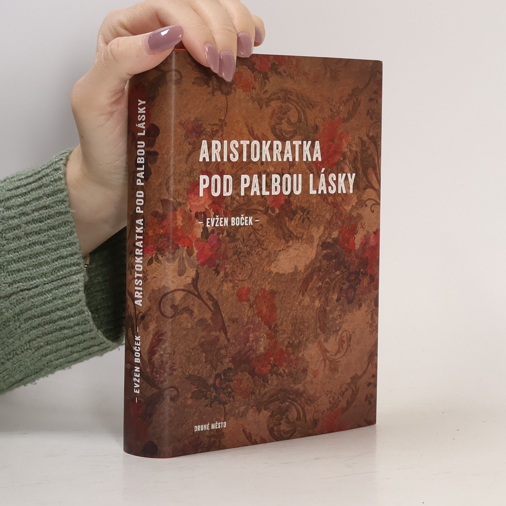 Evžen Boček Aristokratka pod palbou lásky