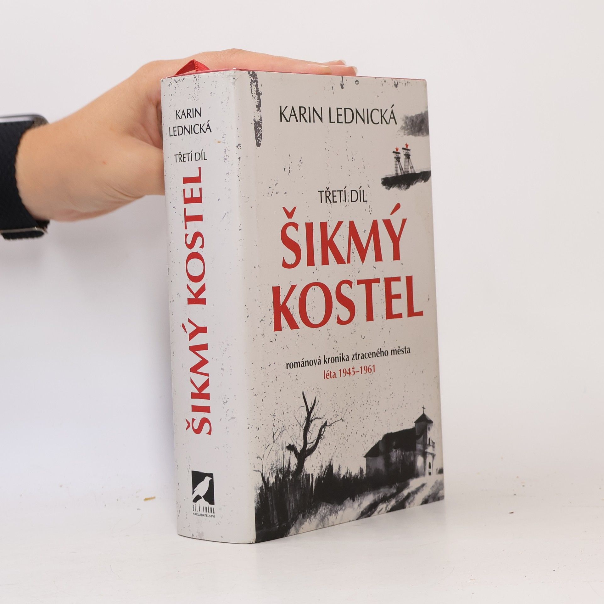 Karin Lednická Šikmý kostel 3
