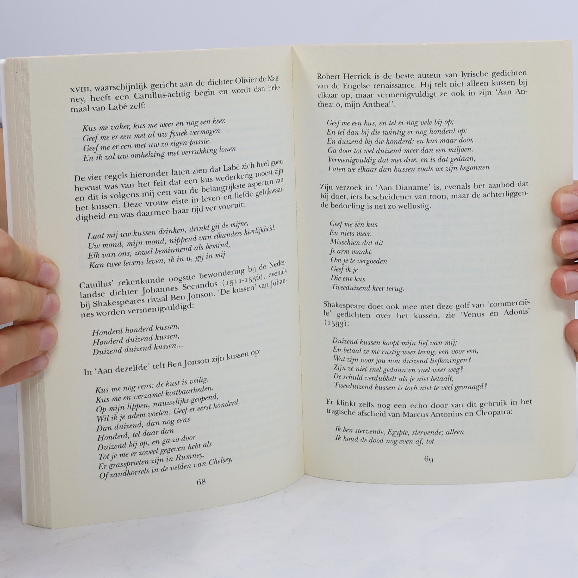 Adrianne Blue De kus. Een kleine encyclopedie.
