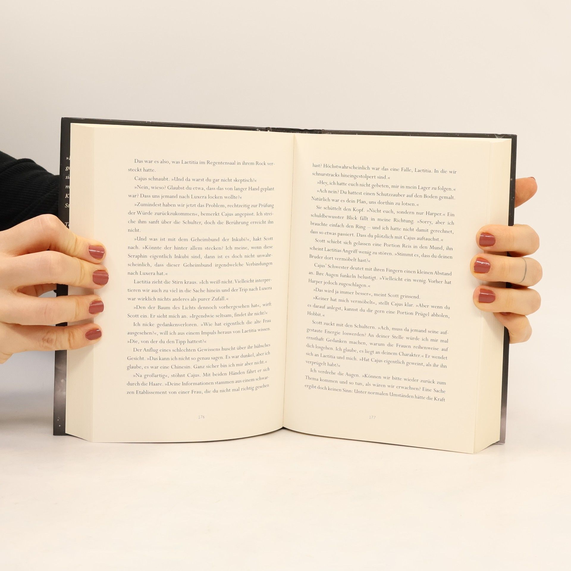 Snow Rose 12 - Das zweite Buch der Mitternacht