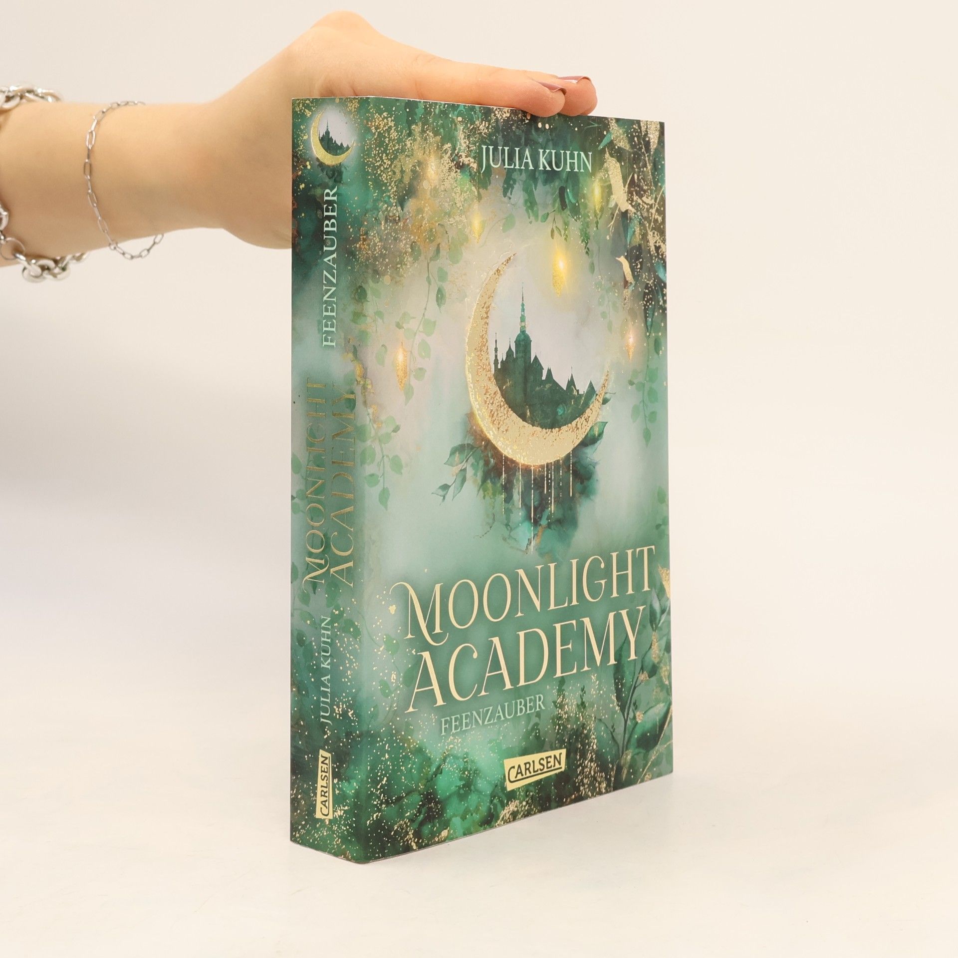 Julia Kuhn Moonlight Academy. Feenzauber