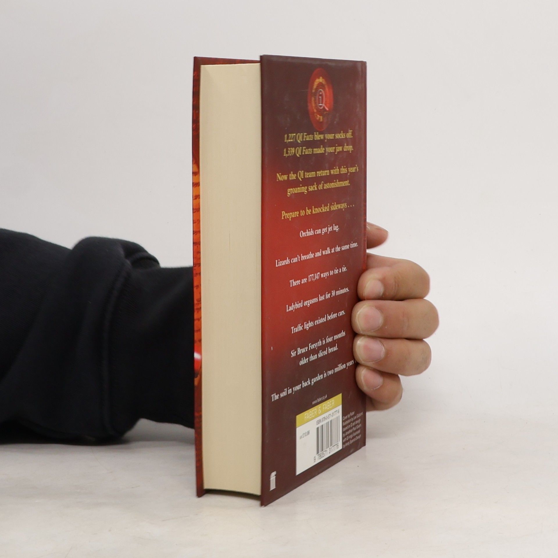 John Lloyd 1,411 QI Facts To Knock You Sideways