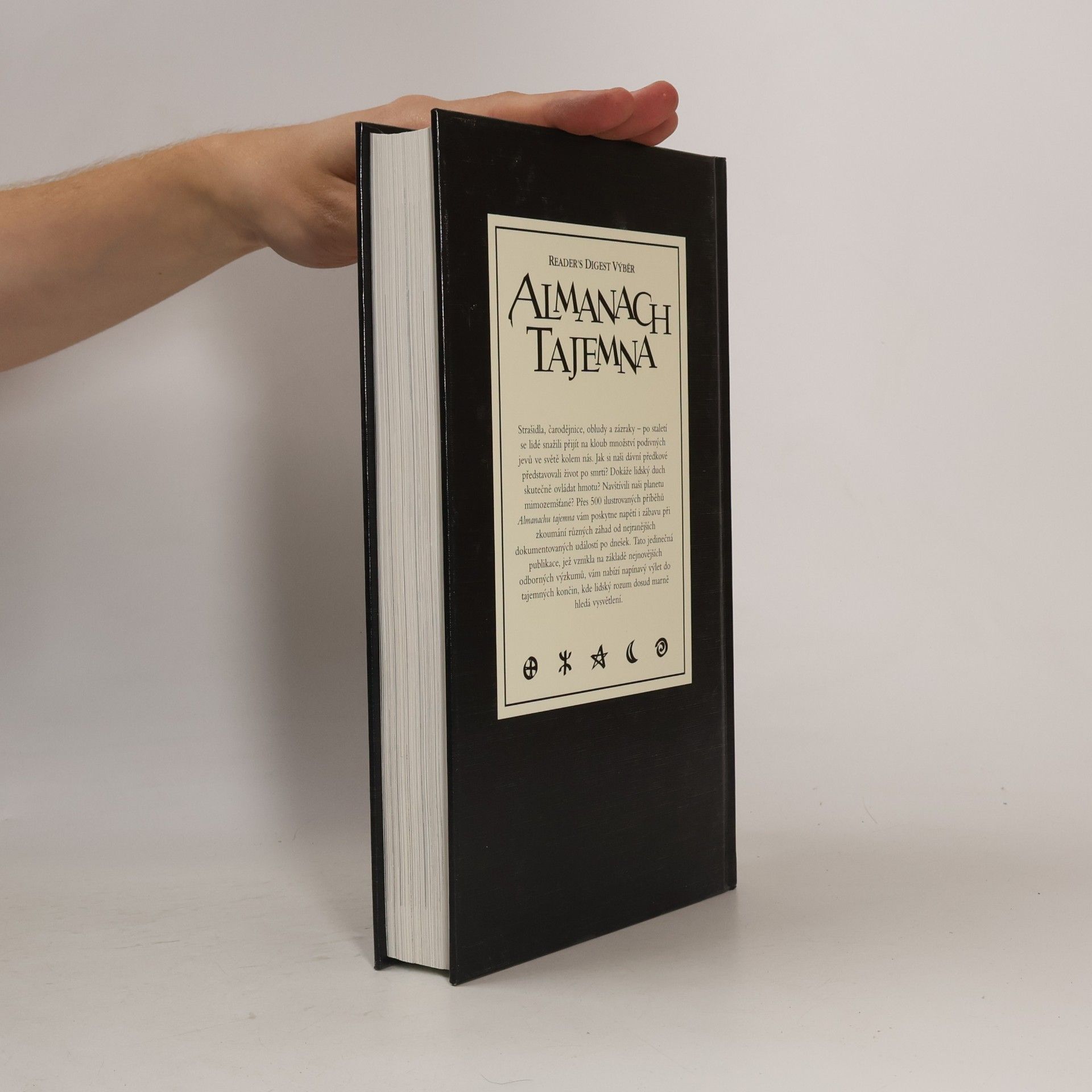 AA.VV. Almanach tajemna