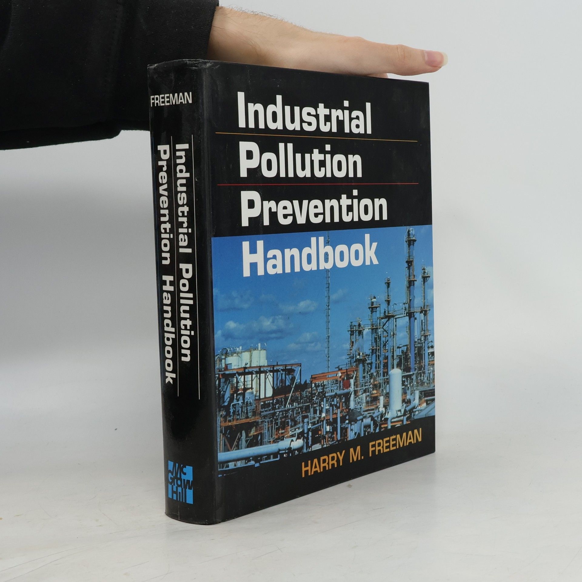 Harry M. Freeman Industrial Pollution Prevention Handbook