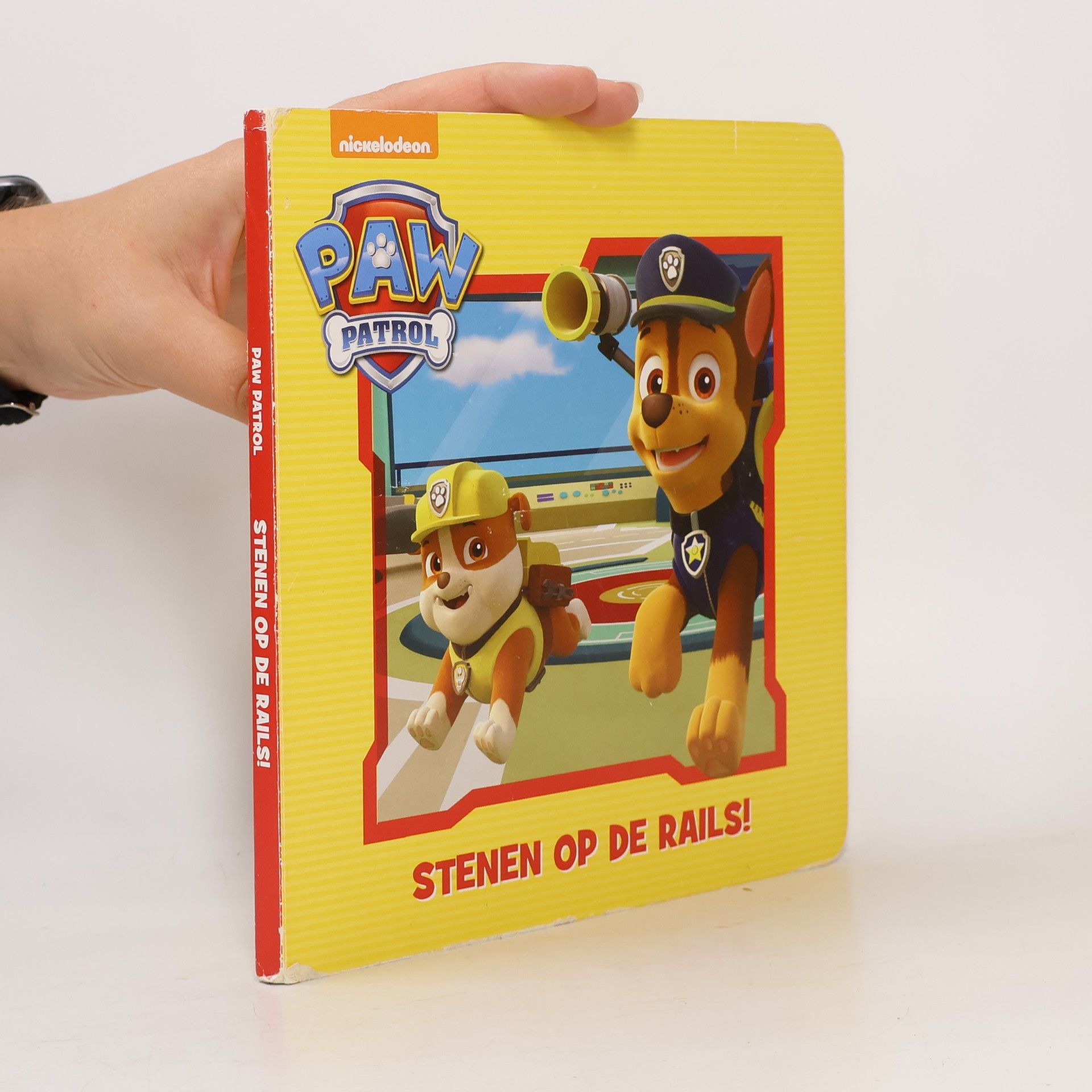 kolektiv Stenen op de rails!