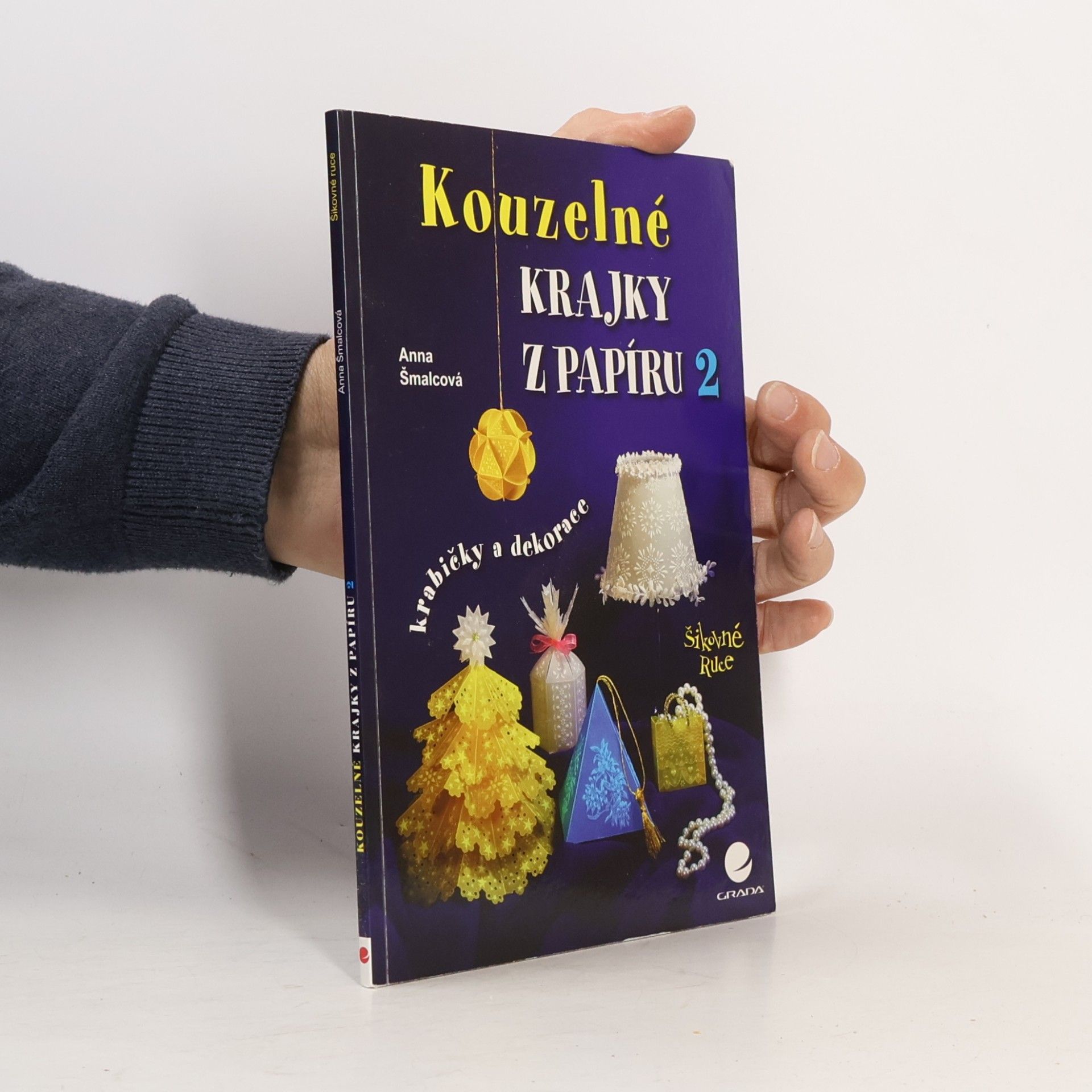 Kouzelné krajky z papíru 2 – krabičky a dekorace