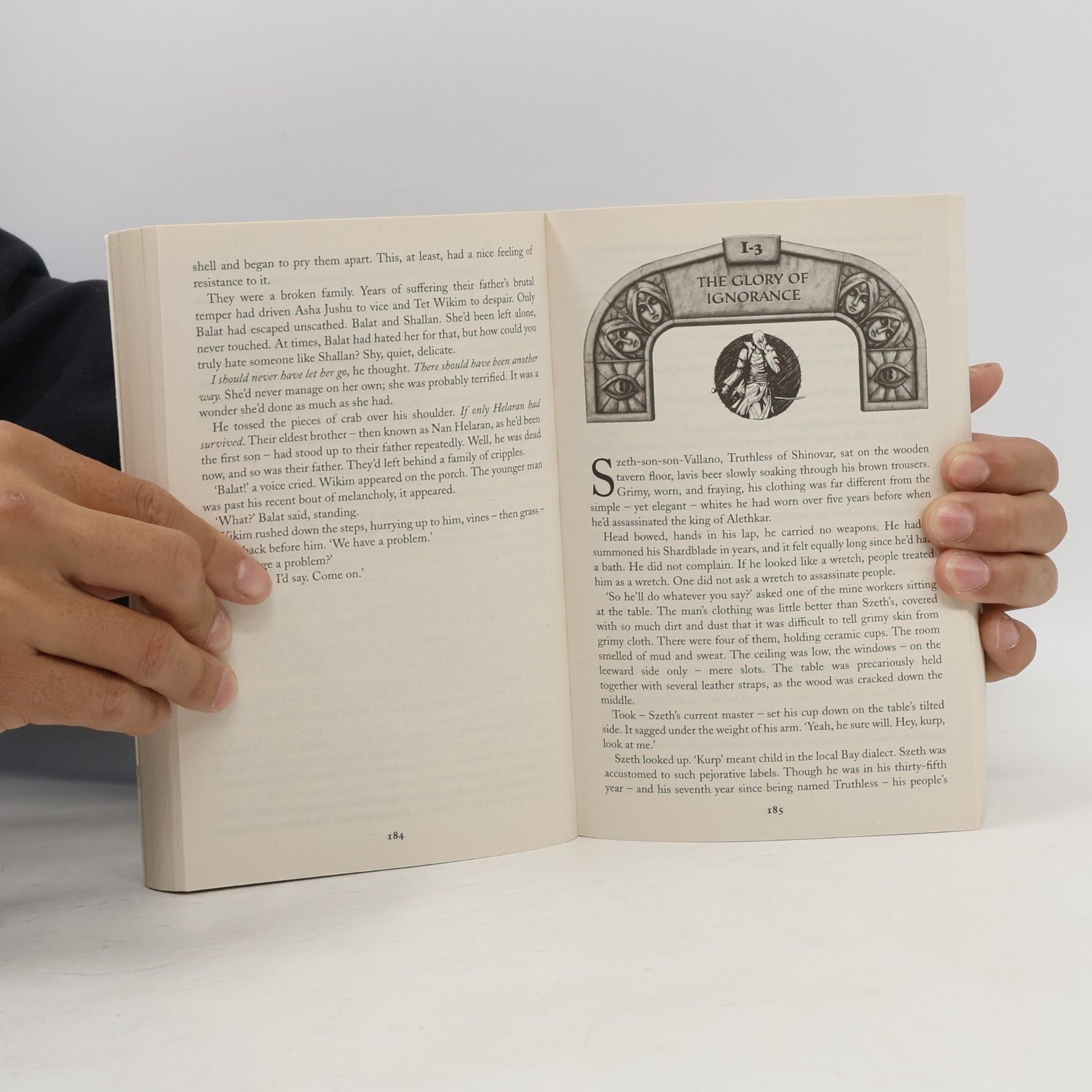 Brandon Sanderson The Way of Kings: Book one of The stormlight Archive. Part one