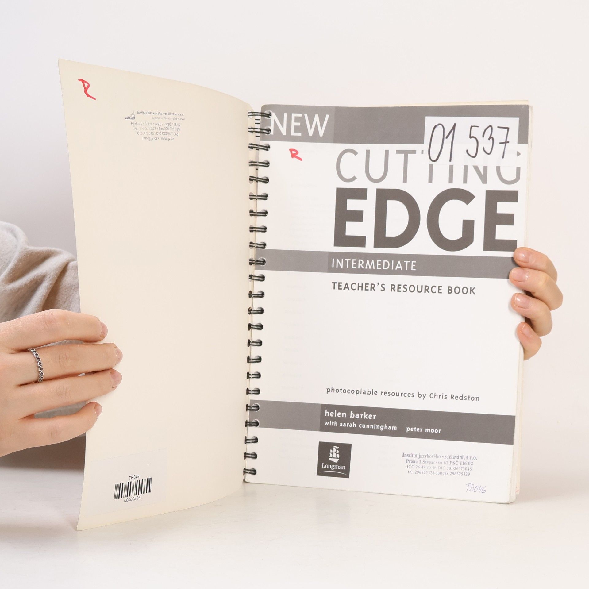 Sarah Cunningham New cutting edge: intermediate. Teacher's resource book.