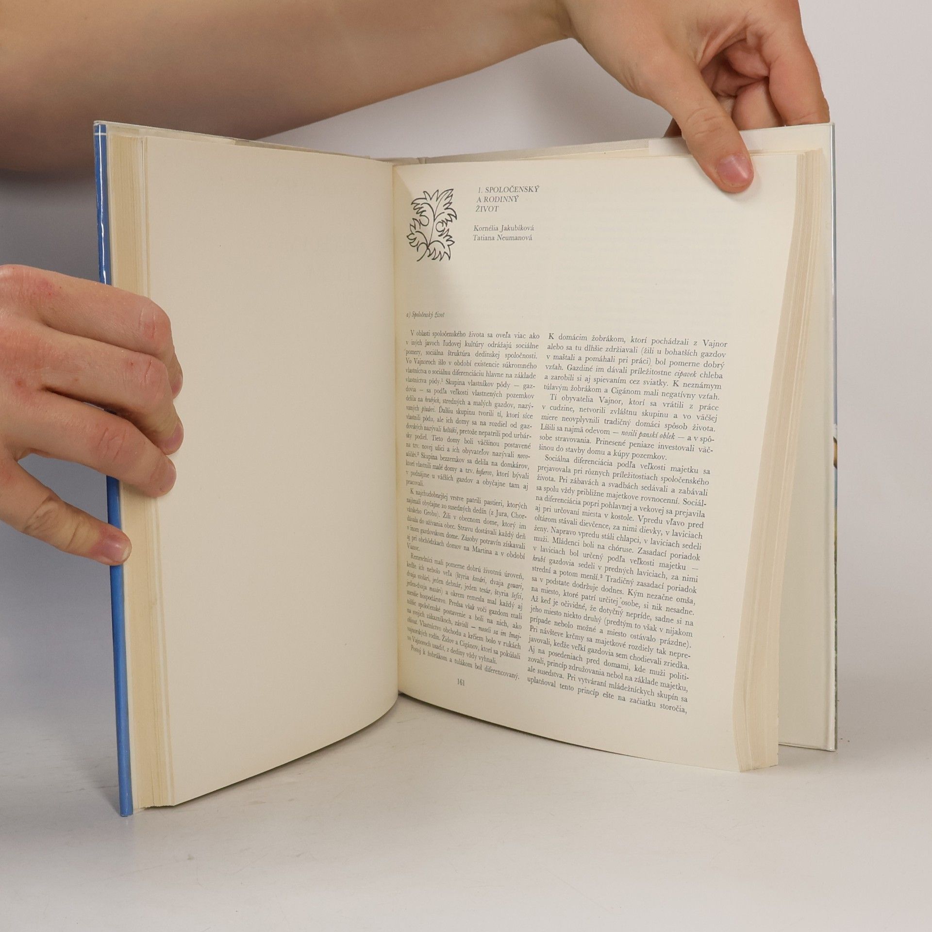 Ján Podolák Vajnory. Vlastivedná monografia
