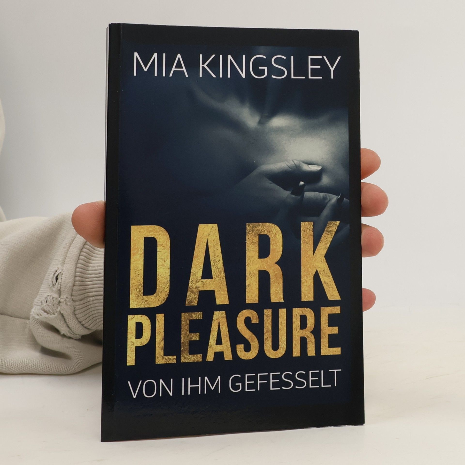 Mia Kingsley Dark pleasure