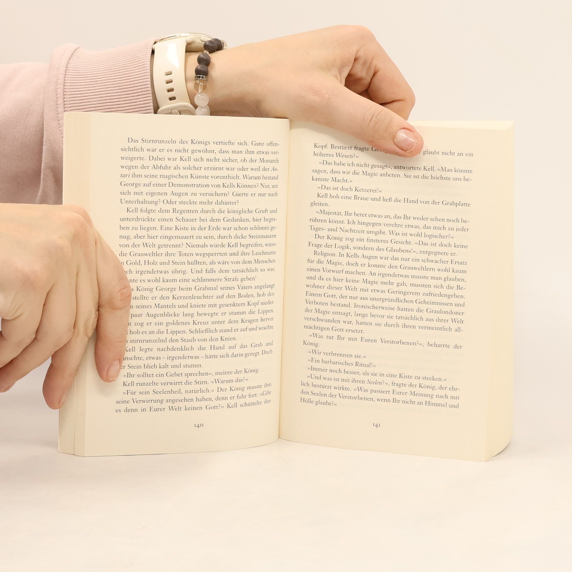 V. E. Schwab Die Verzauberung der Schatten