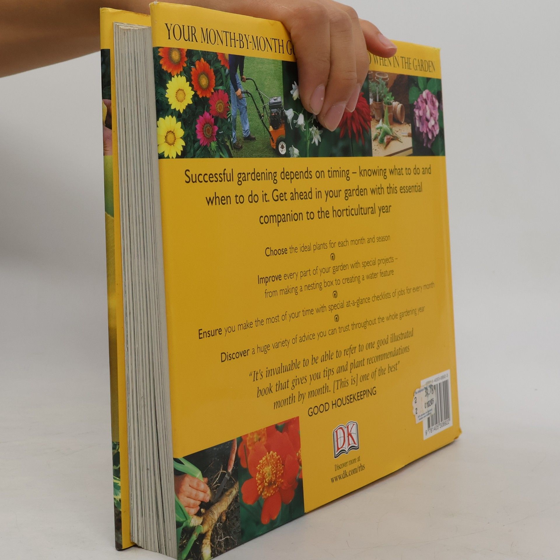 Ian Spence RHS Gardening Through the Year