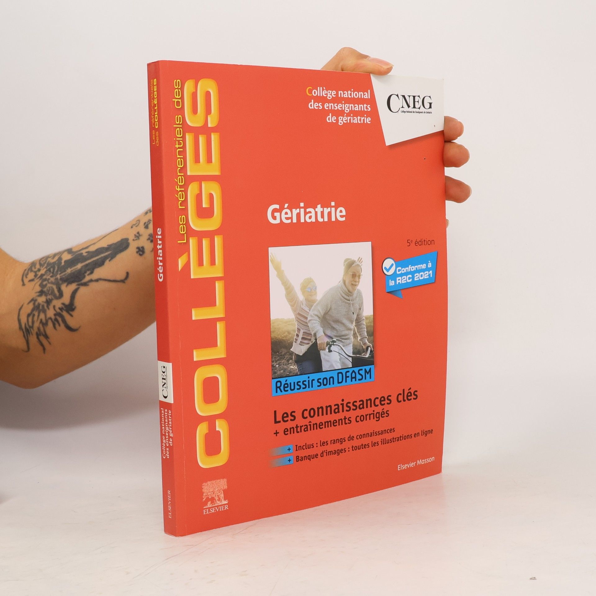 Collège national des enseignants de gériatrie Gériatrie: Réussir son DFASM - Connaissances clés - 5e édition - Conforme à la R2C 2021