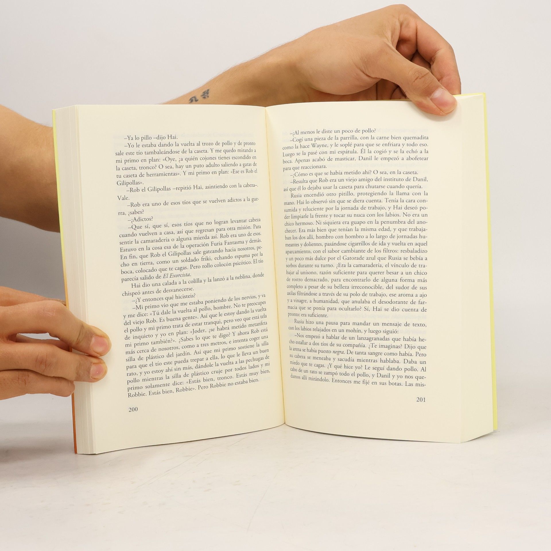 Ocean Vuong Panorama de narrativas: El emperador de Alegría