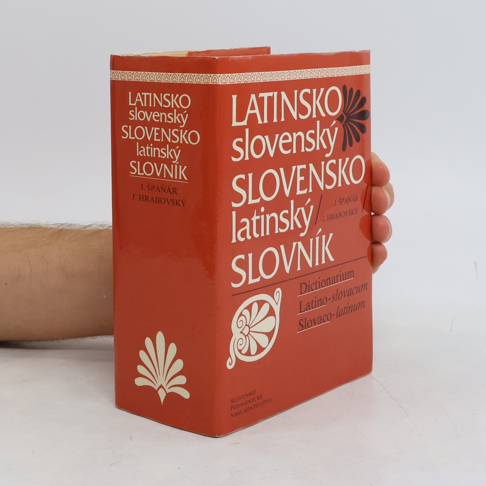 Kolektív autorov Latinsko-slovenský a slovensko-latinský slovník
