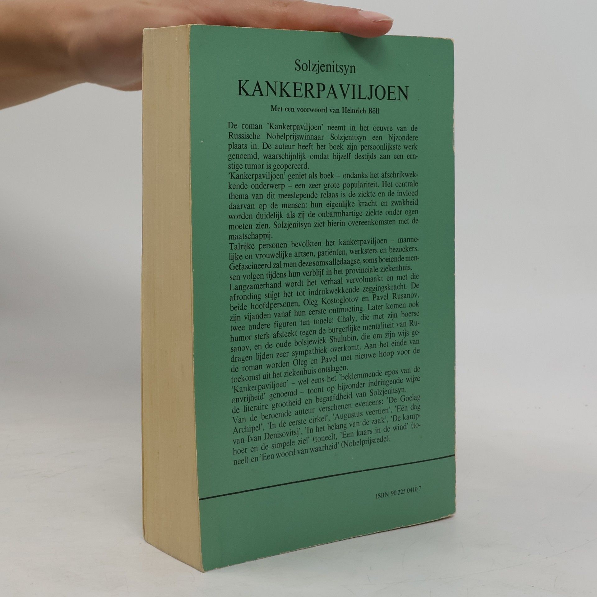 Aleksandr I. Solzhenitsyn Kankerpaviljoen, 2 delen