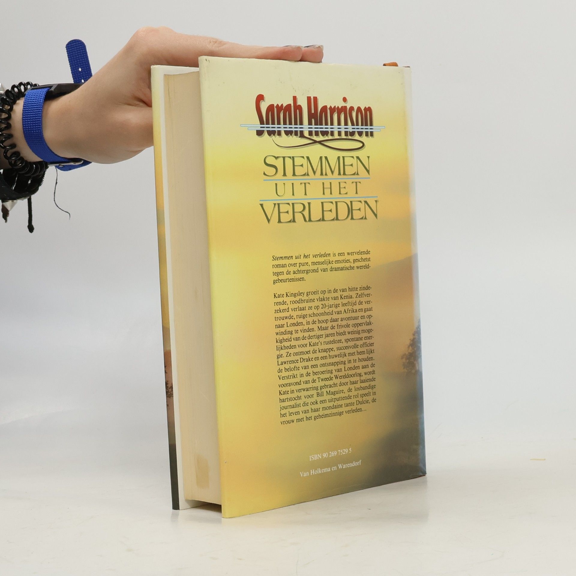 Sarah Harrison Stemmen uit het verleden