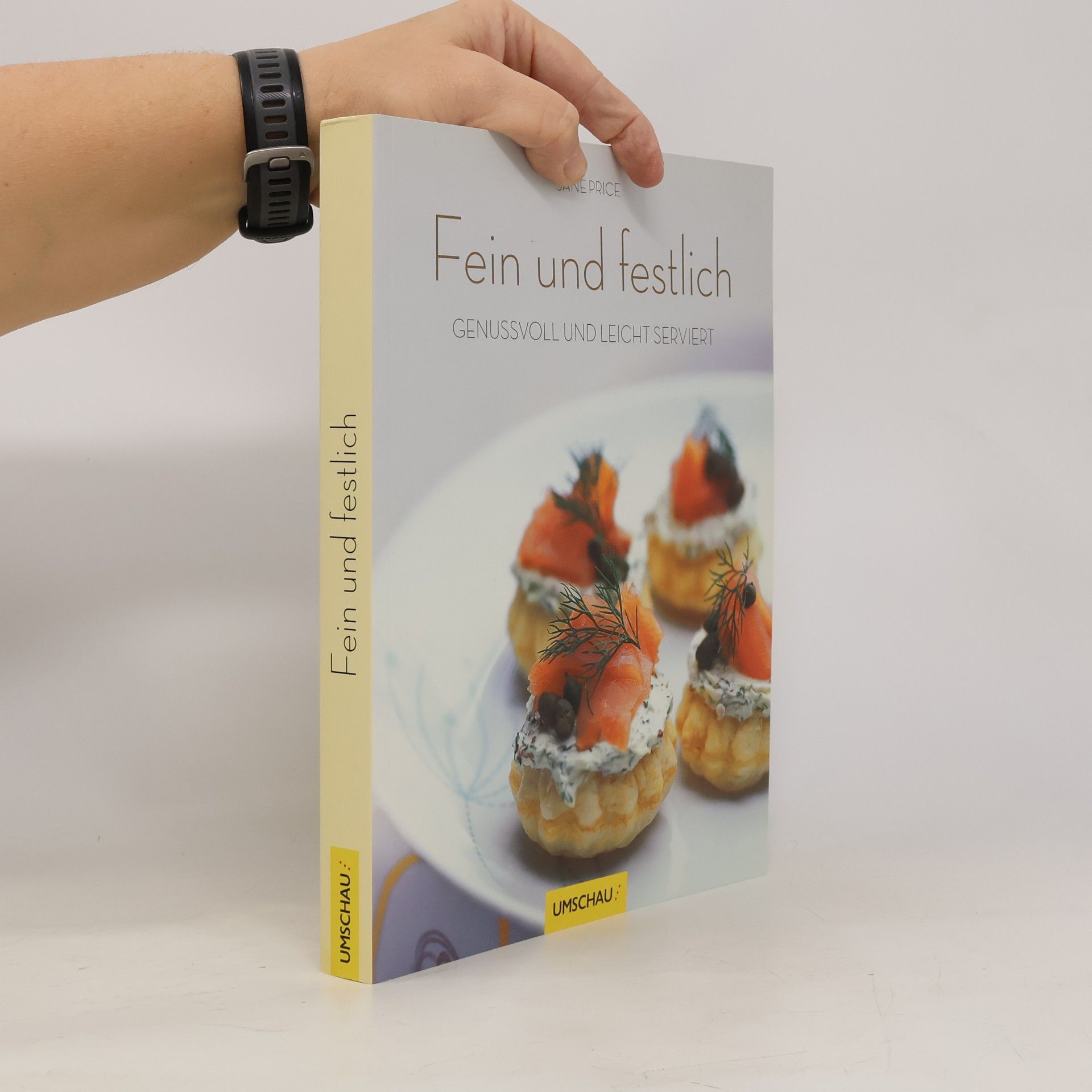 Jane Price Fein und festlich