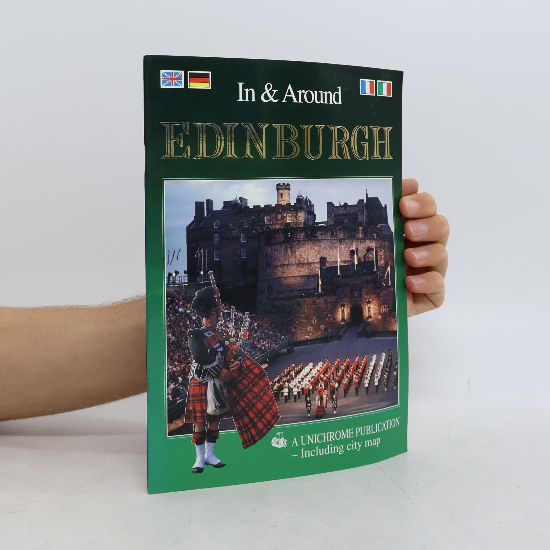 AA.VV. Edinburgh. In & Around