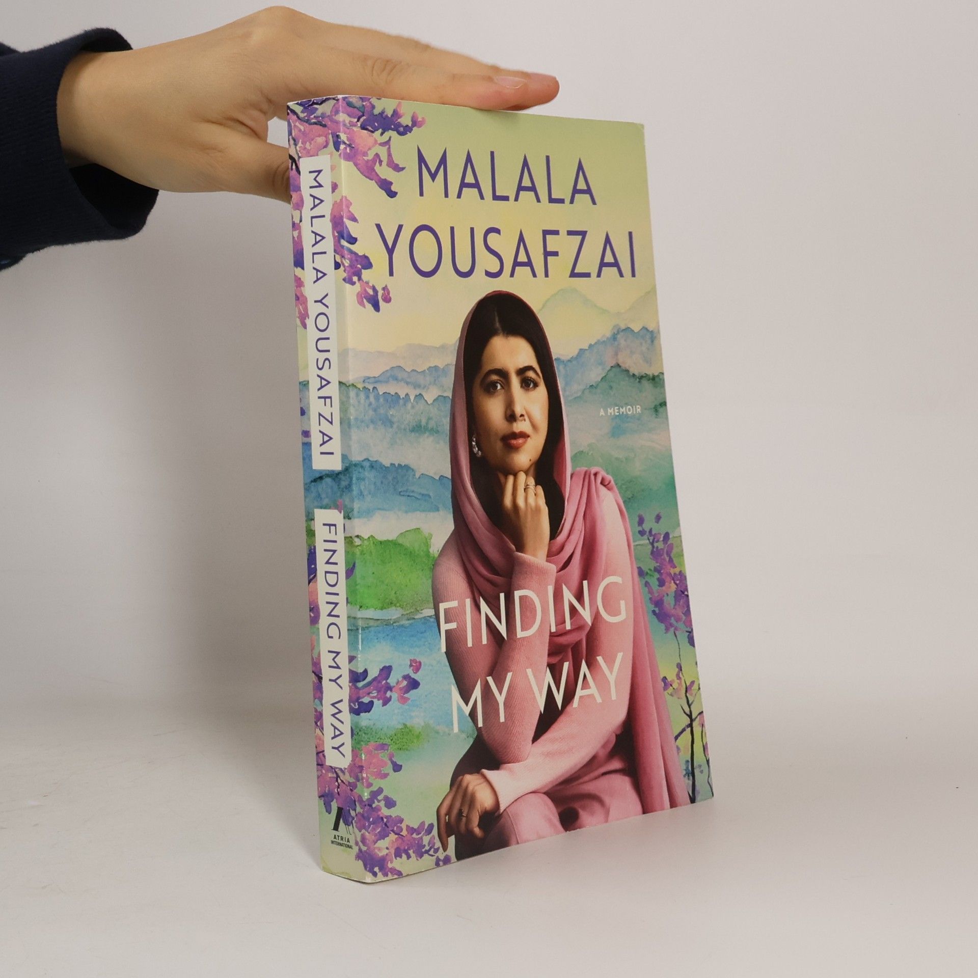 Malala Yousafzai Finding My Way: A Memoir