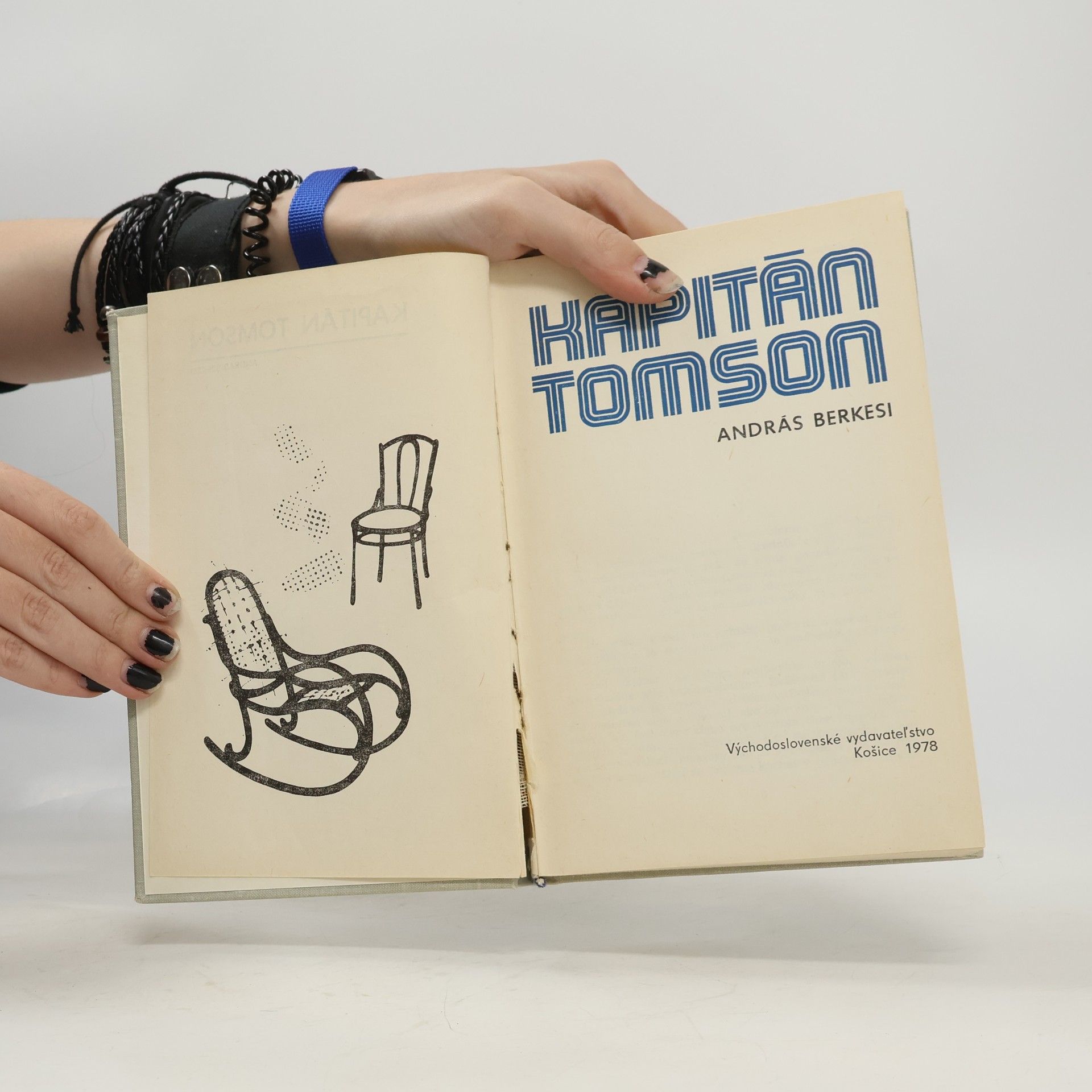 András Berkesi Kapitán Tomson