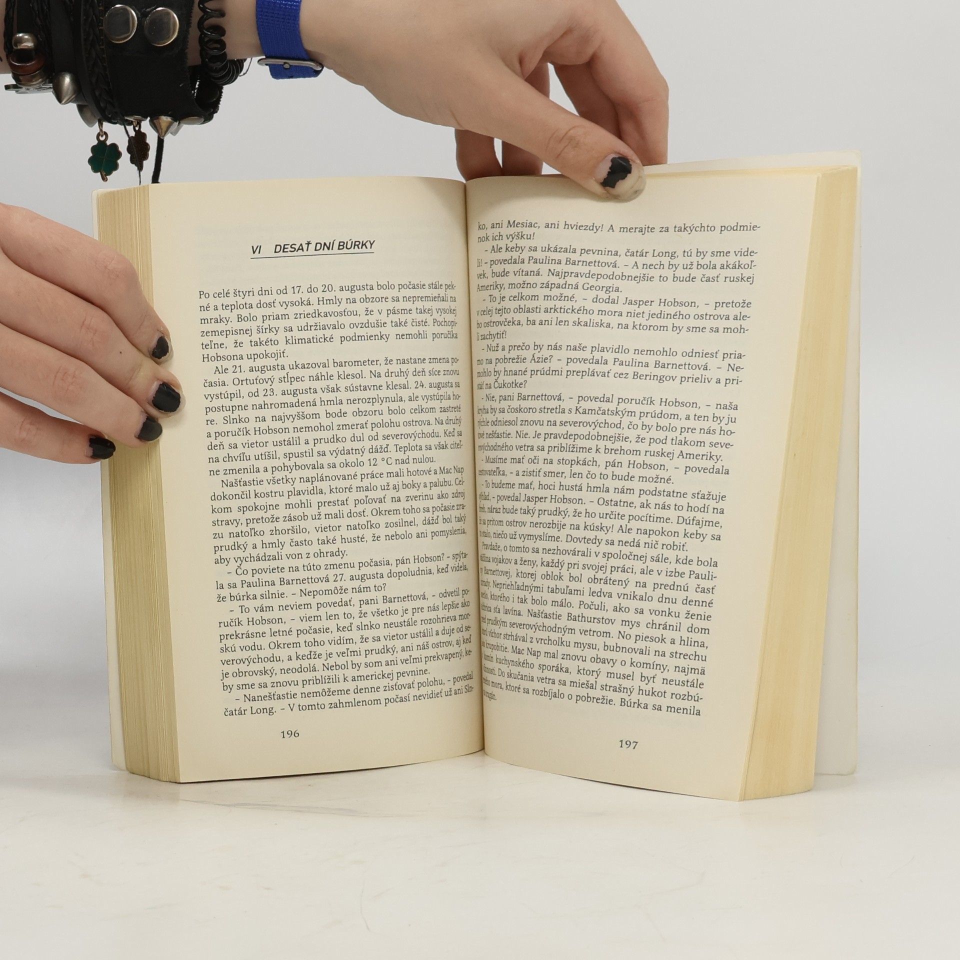 Jules Verne V krajine kožušín