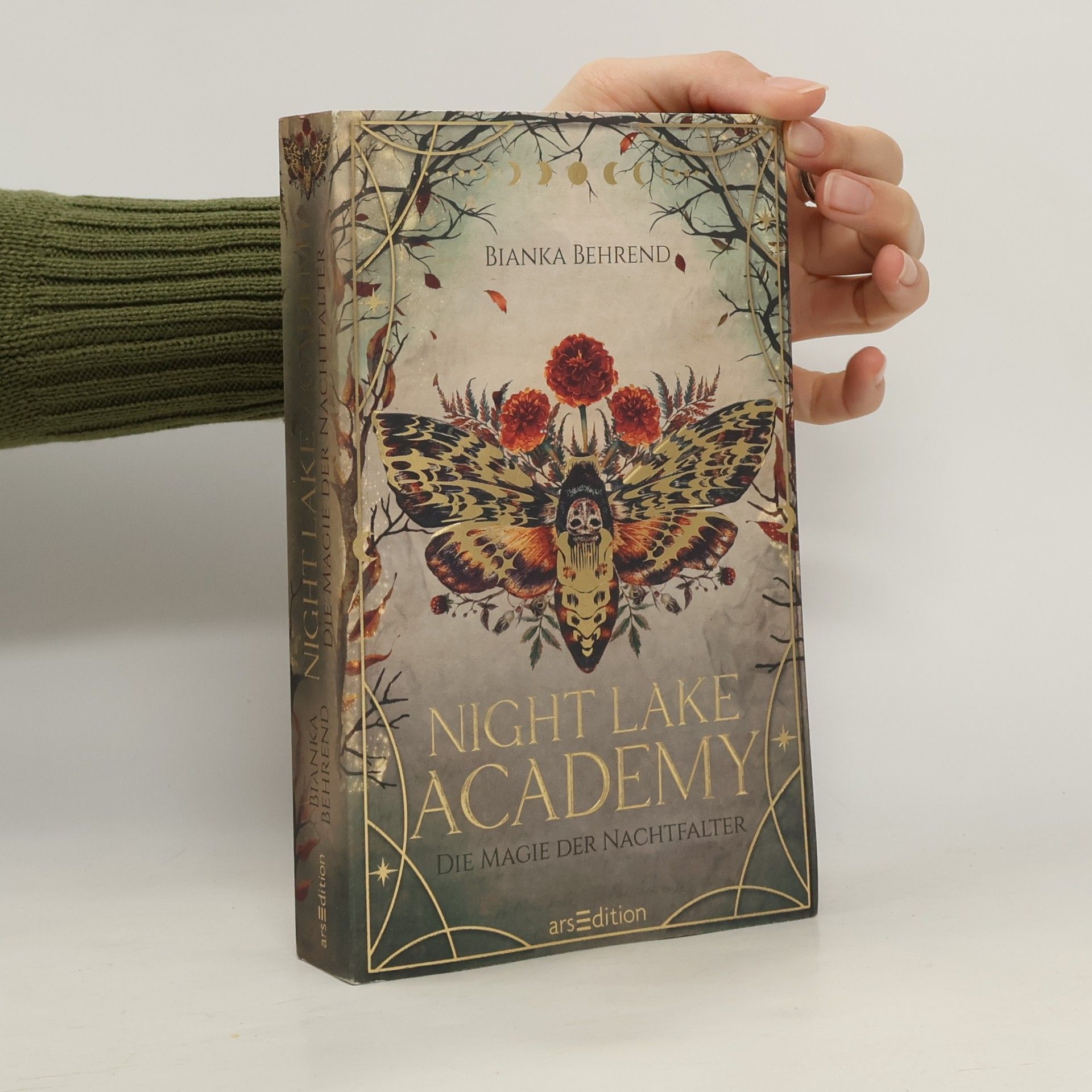Bianka Behrend Night Lake Academy – Die Magie der Nachtfalter