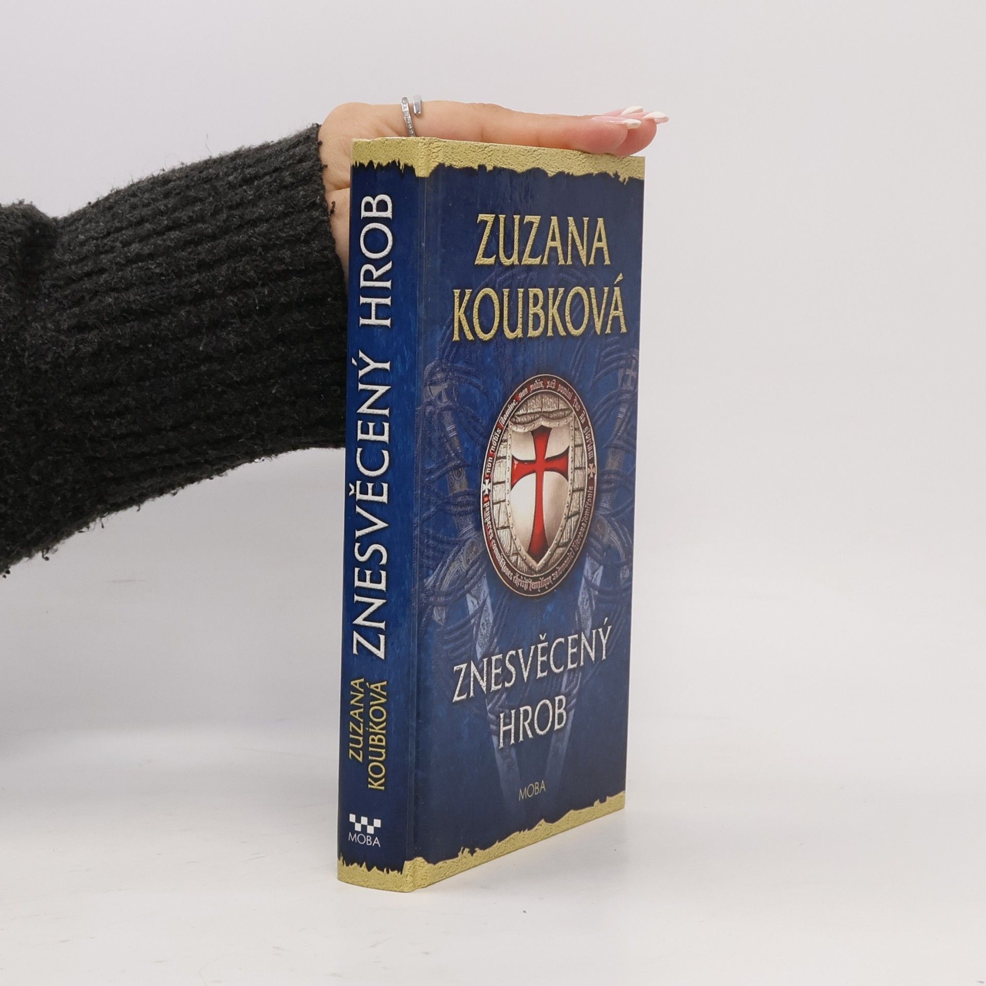 Zuzana Koubková Znesvěcený hrob