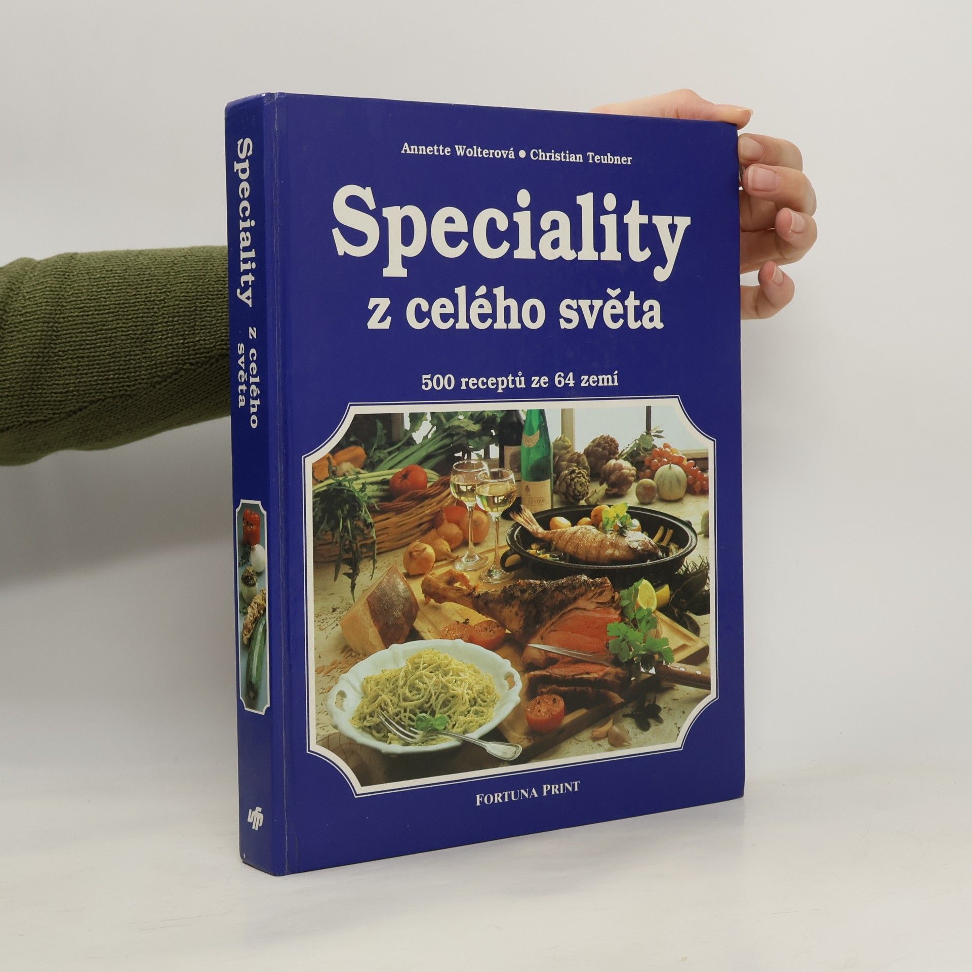 Christian Teubner Speciality z celého světa, 500 receptů ze 64 zemí