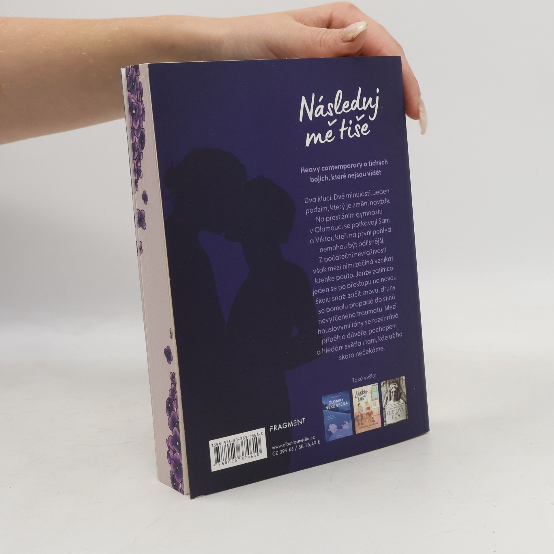 Adéla Rosípalová Následuj mě tiše