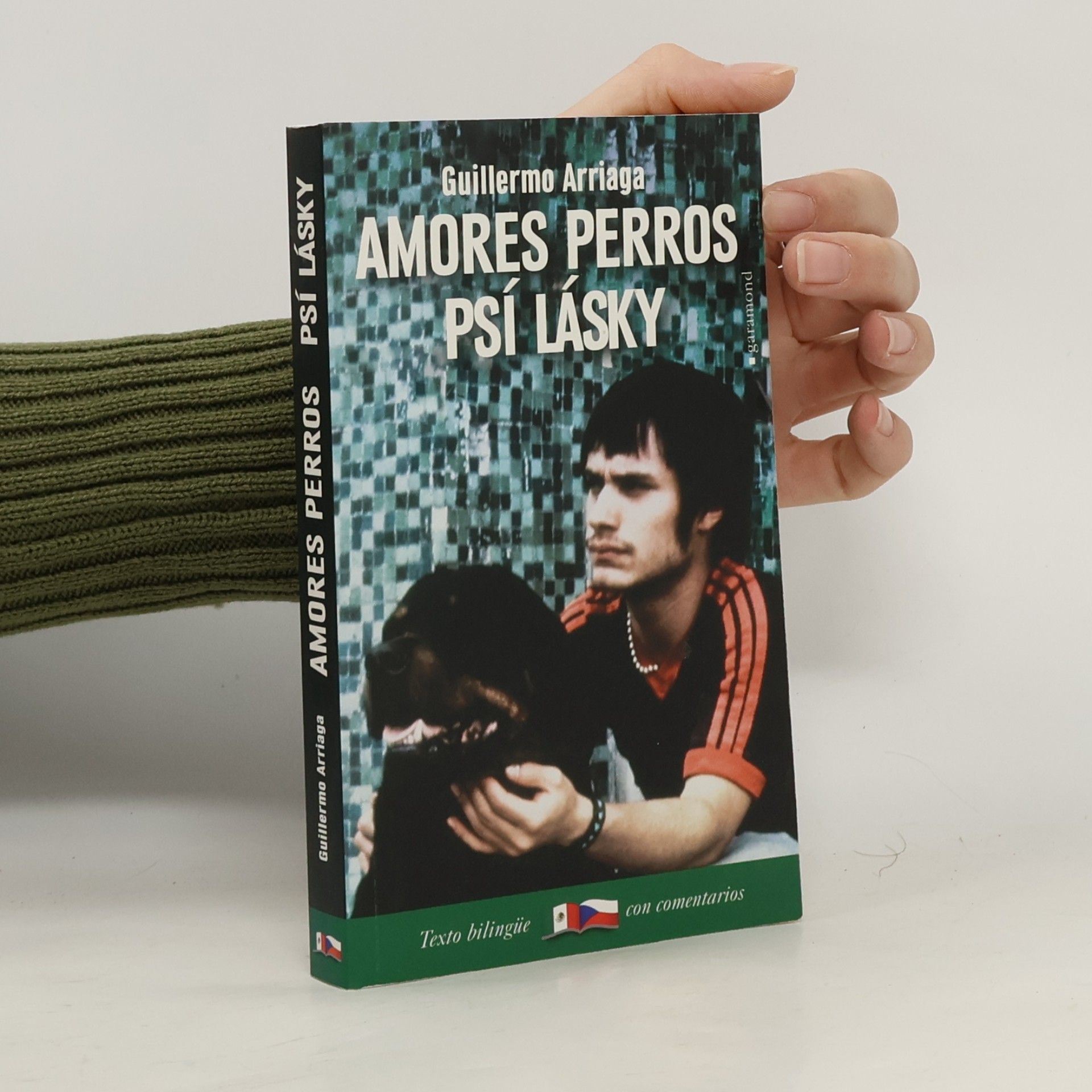 Guillermo Arriaga Amores perros = Psí lásky
