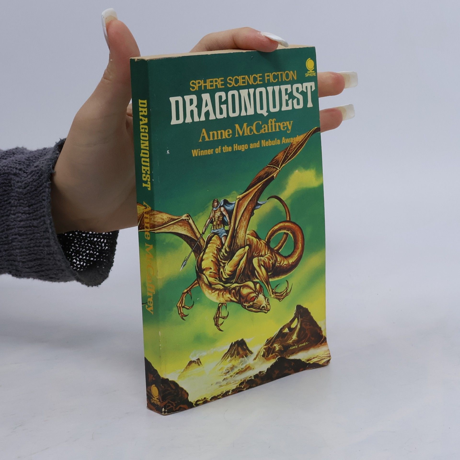 Anne McCaffrey Dragonquest