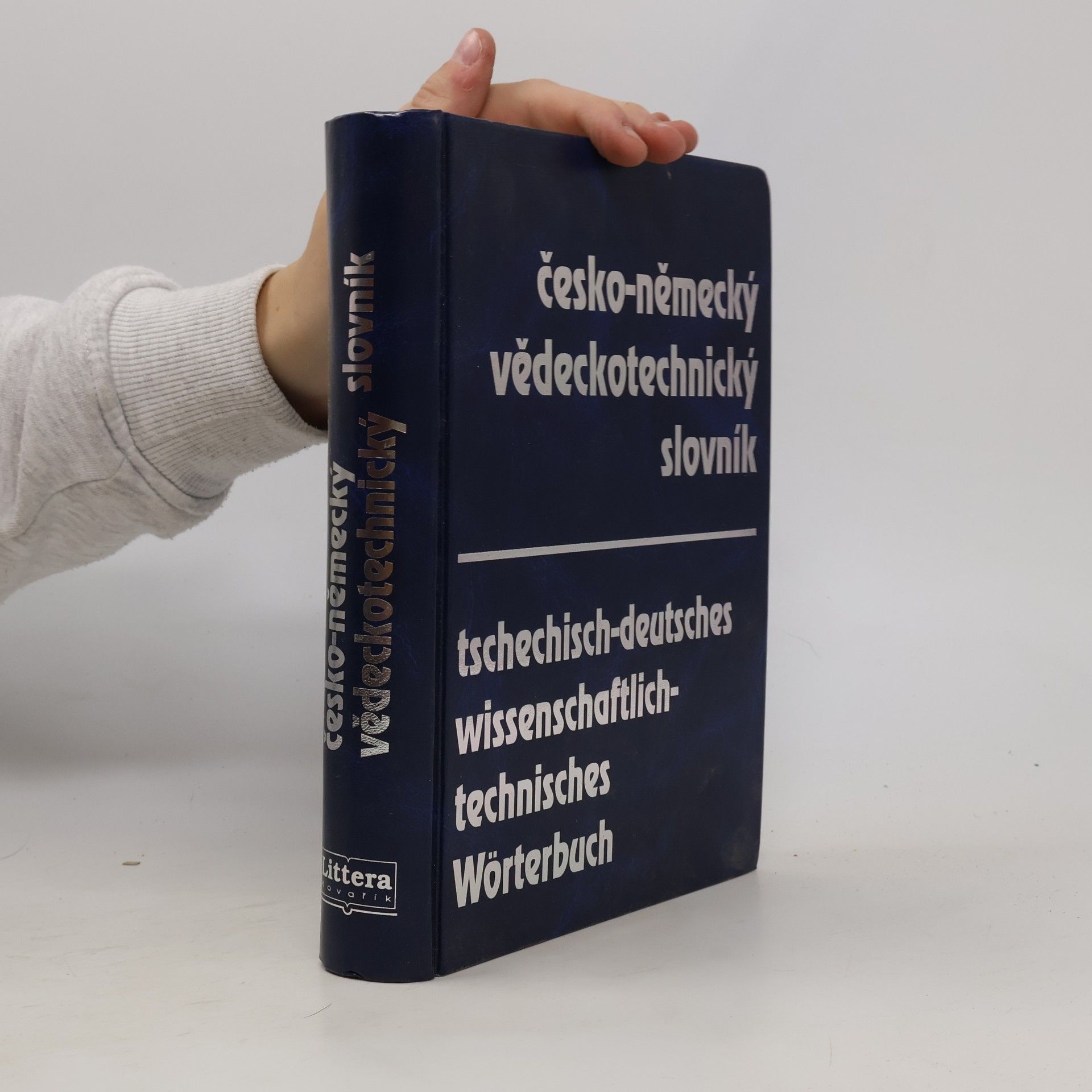 AA.VV. Česko-německý vědeckotechnický slovník. Tschechisch-deutsches wissenschaftlich-technisches Wörterbuch