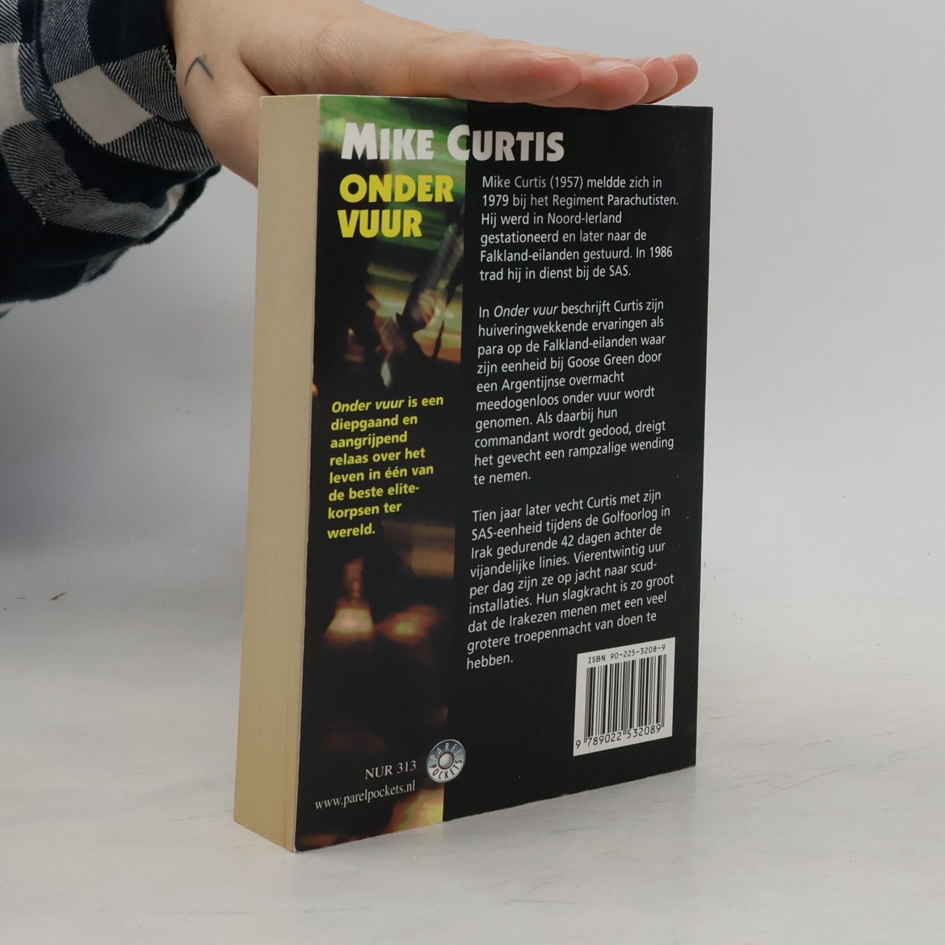 Mike Curtis Onder vuur