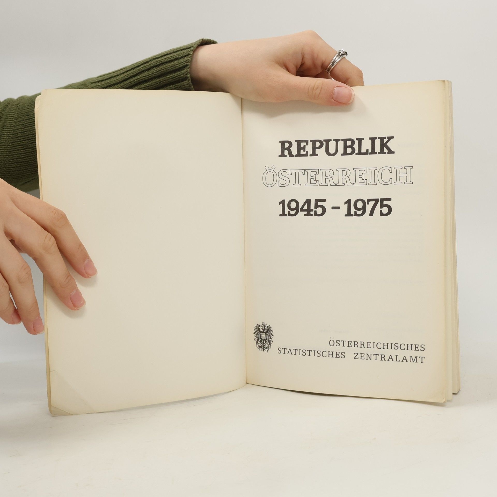 kolektiv Republik Österreich, 1945-1975
