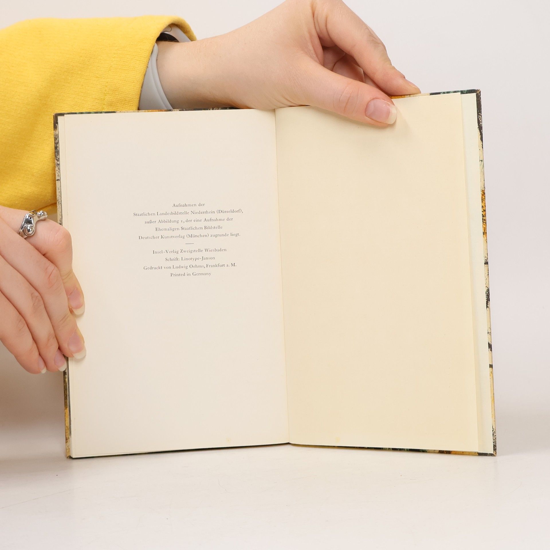 Various authors Der Passionsaltar des Meisters Loedewich