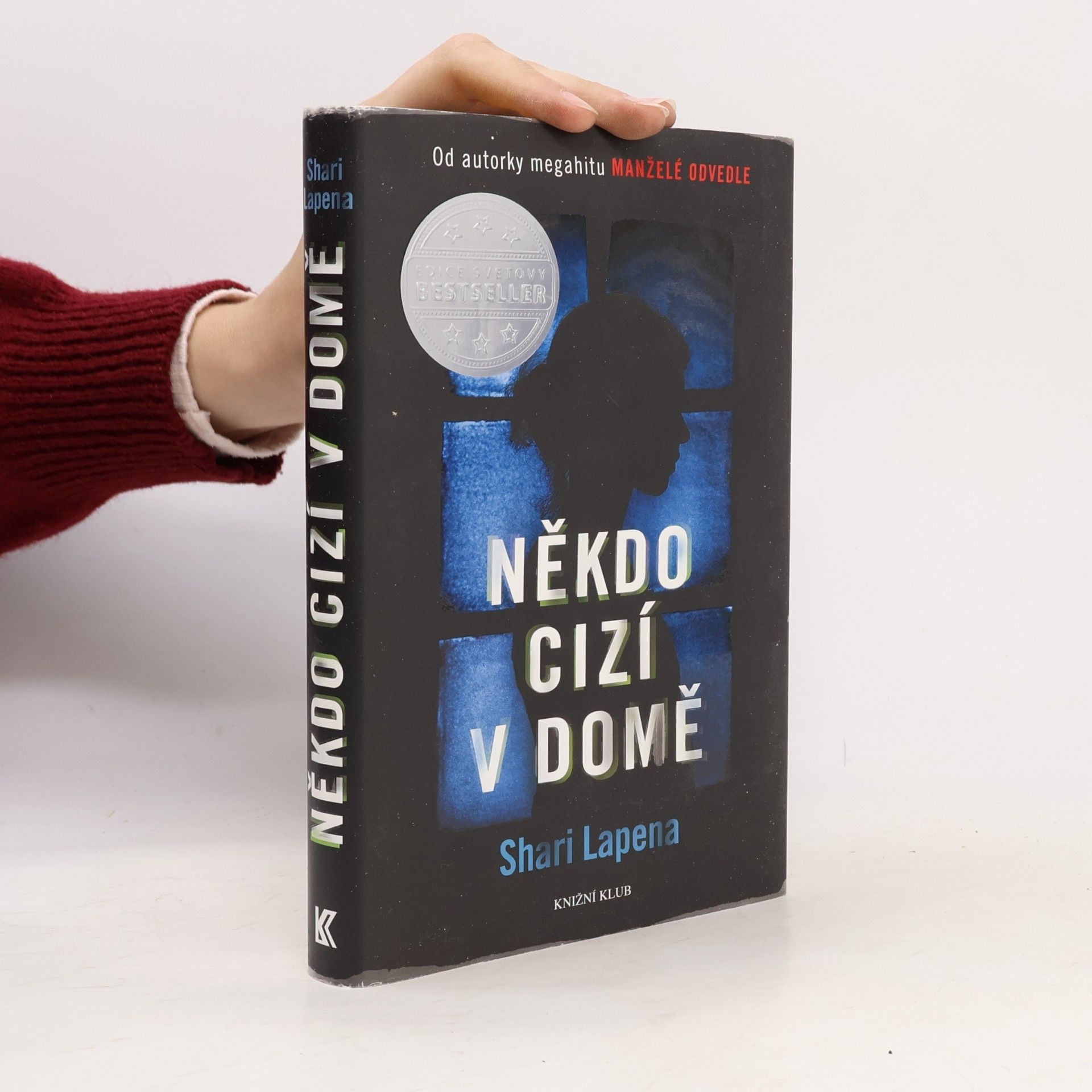 Shari Lapena Někdo cizí v domě